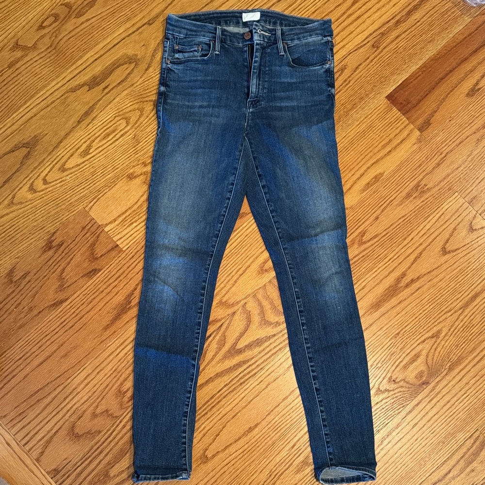 MOTHER Women's The Looker Jeans